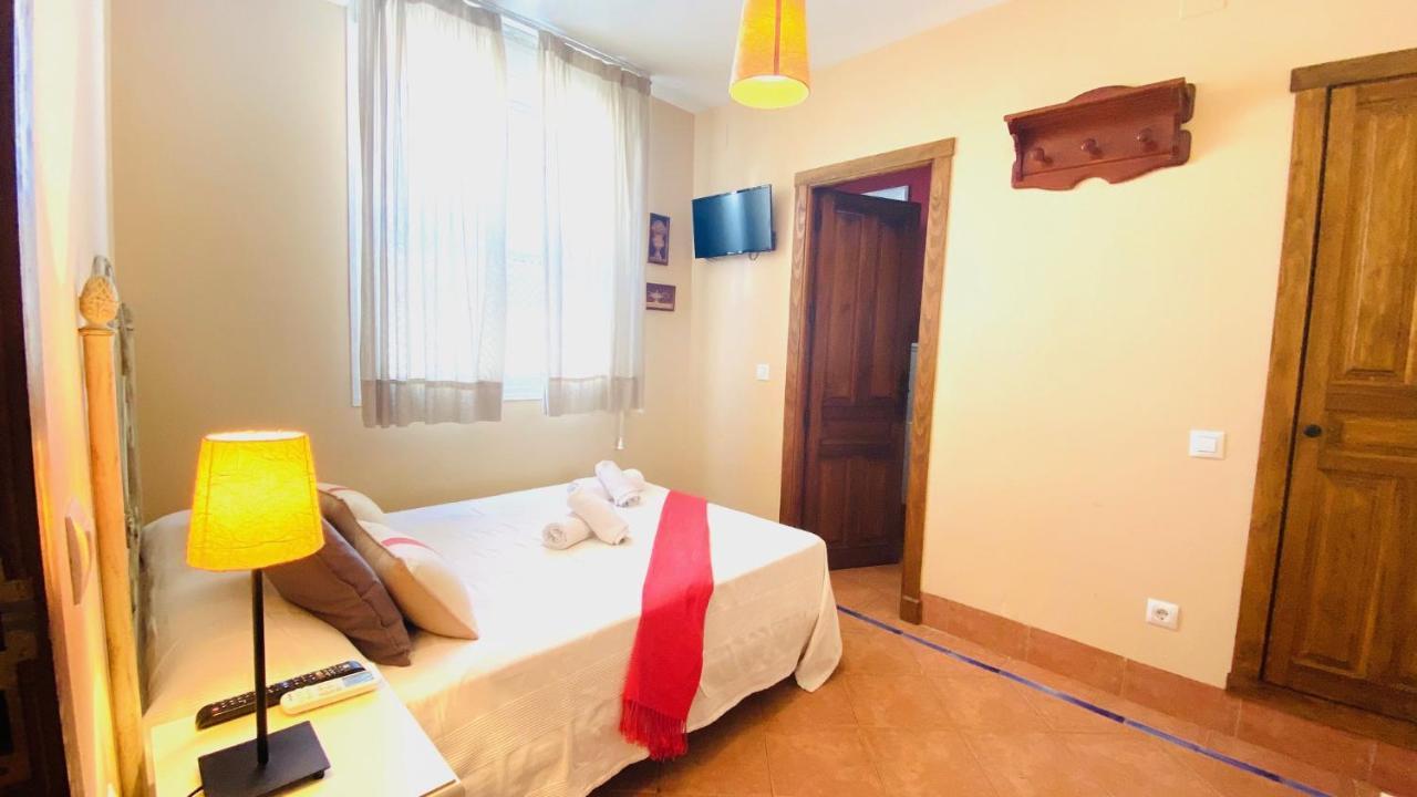 קורדובה Hostel Plaza Mayor Corredera מראה חיצוני תמונה
