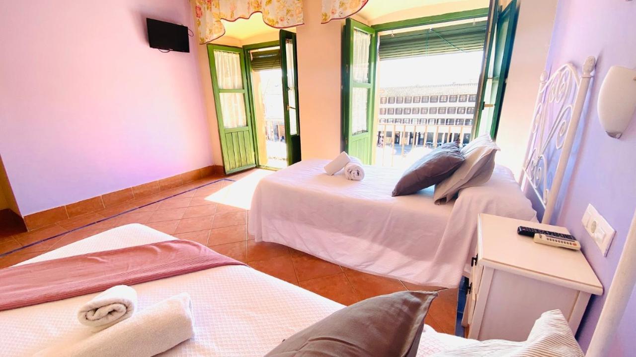 קורדובה Hostel Plaza Mayor Corredera מראה חיצוני תמונה